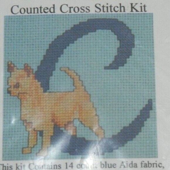 Chihuahua‎ Counted Cross Stitch Kit by Pegasus Originals, Inc - Picture 3 of 6